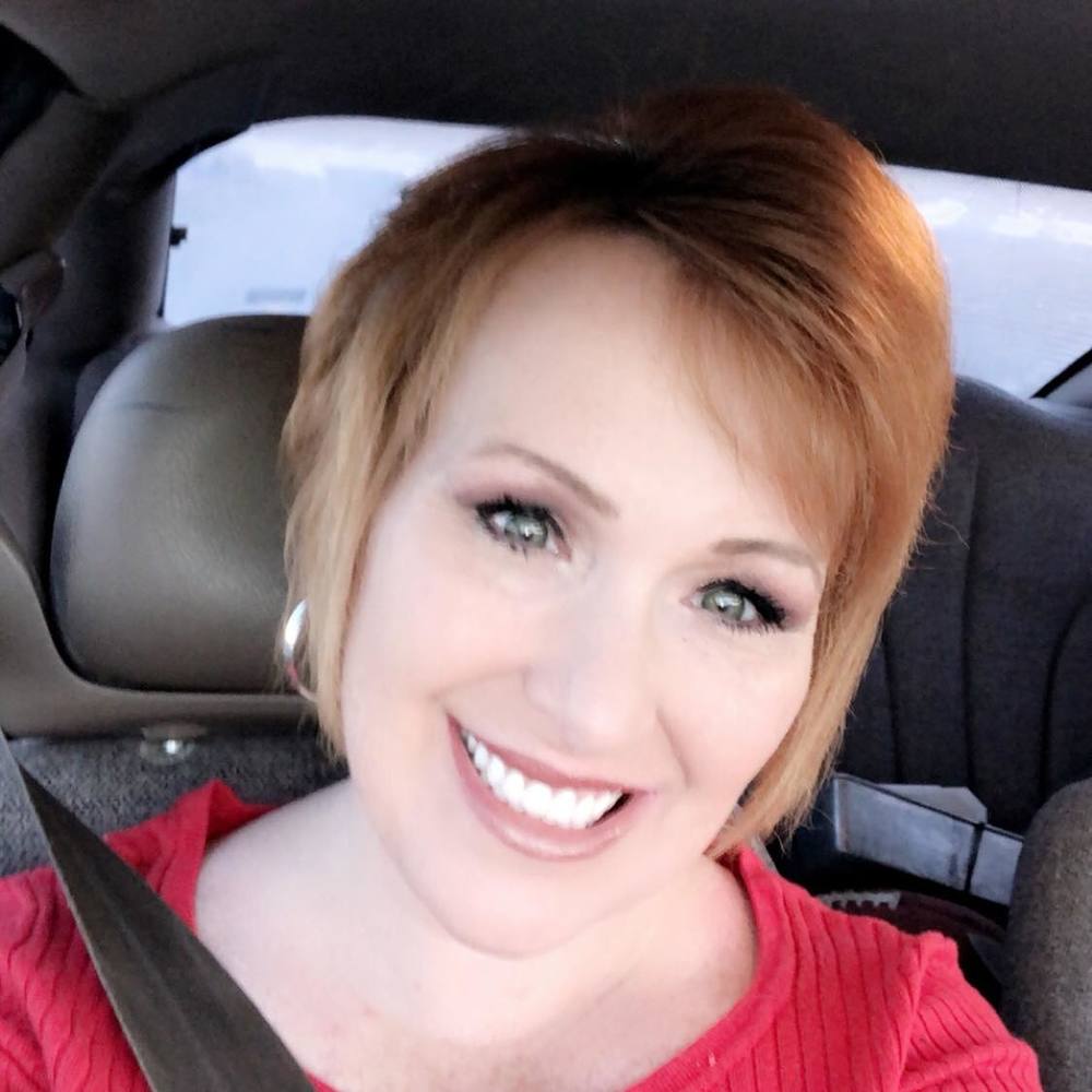 Meet your Posher, Jenn
